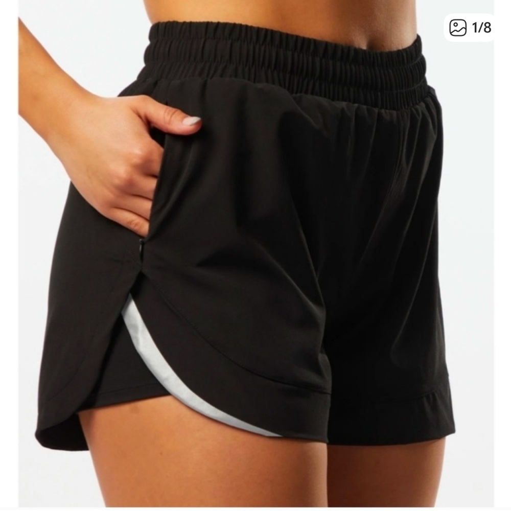 Alphalete | Stride Shorts